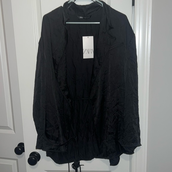 Zara NWT Medium Large Crinkle Kimono Mini Robe Sleepwear Wrap Pajama Black - Picture 1 of 11